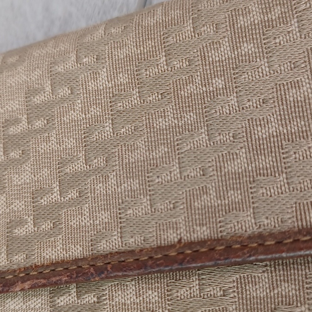 Gucci GG Jacquard Key Case - Picture 8 of 10